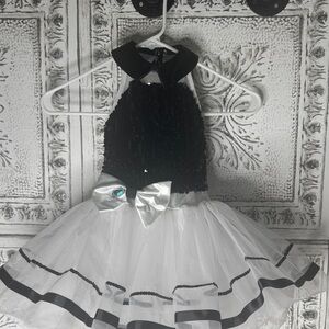Weissman child dance costume